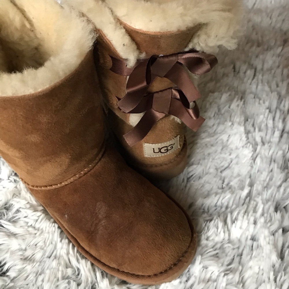 UGG Girls' Bailey Bow II Boots